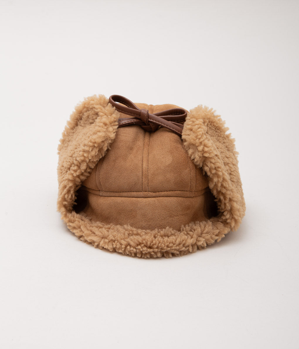 CAWLEY ''SUEDE BACK CURLY HAIR TRAPPER HAT'' (TAN SUEDE)