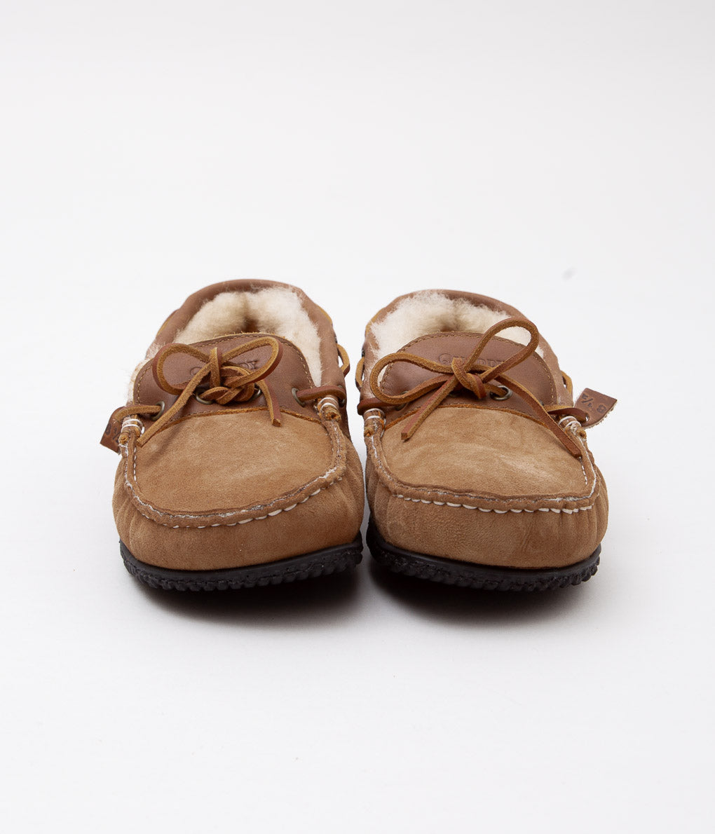 QUODDY TRAIL MOCCASIN ''HEARTH ESQ'' (CHESNUT)