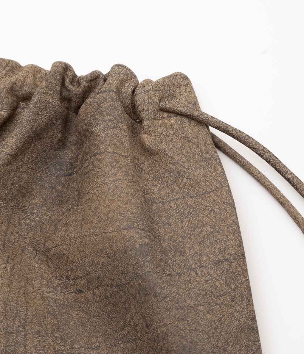 GABRIELA COLL GARMENTS ''NO.131 GATHERED CROSSED LEATHER BAG'' (BROWN LEATHER)