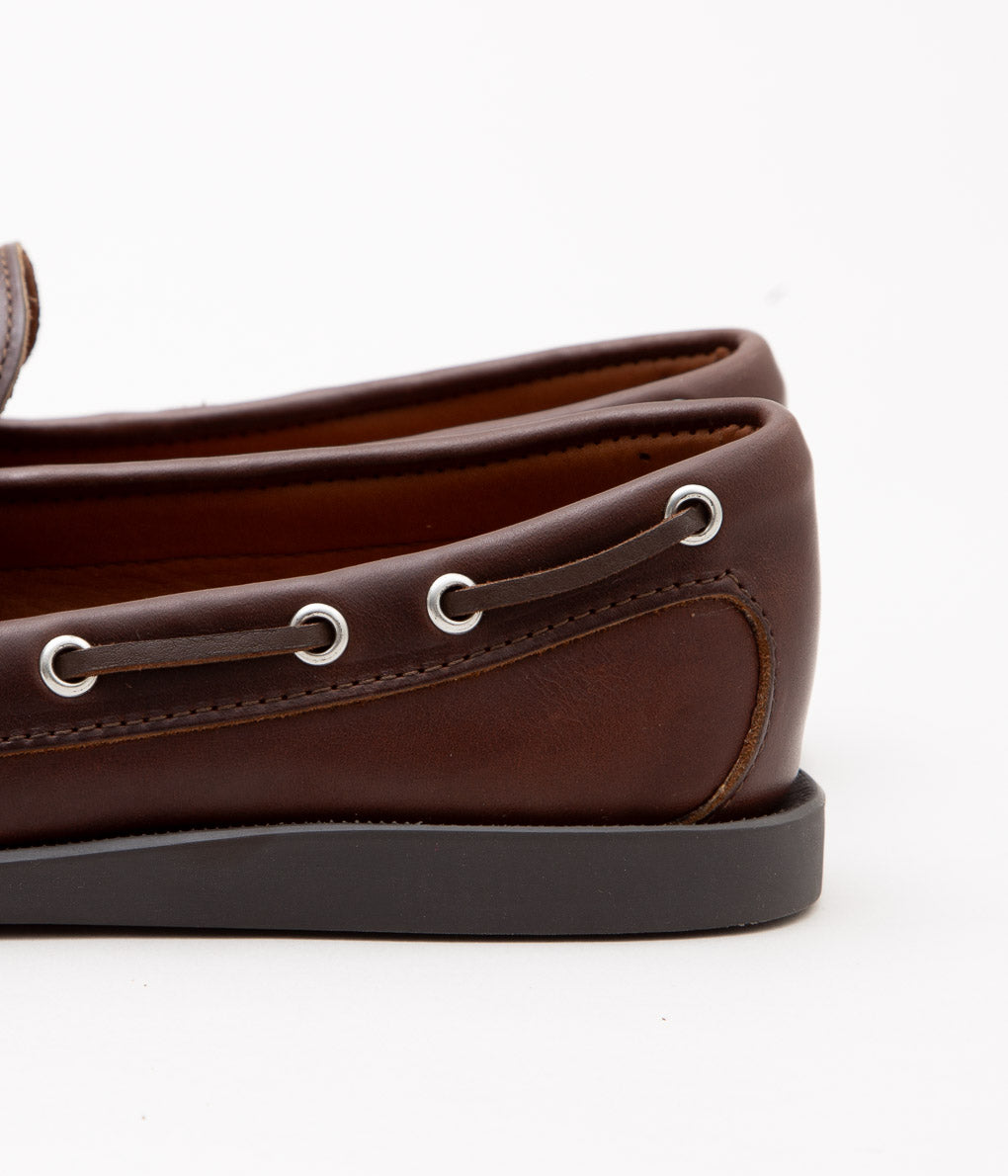 QUODDY TRAIL MOCCASIN ''CANOE SHOE'' (BROWN LEATHER)