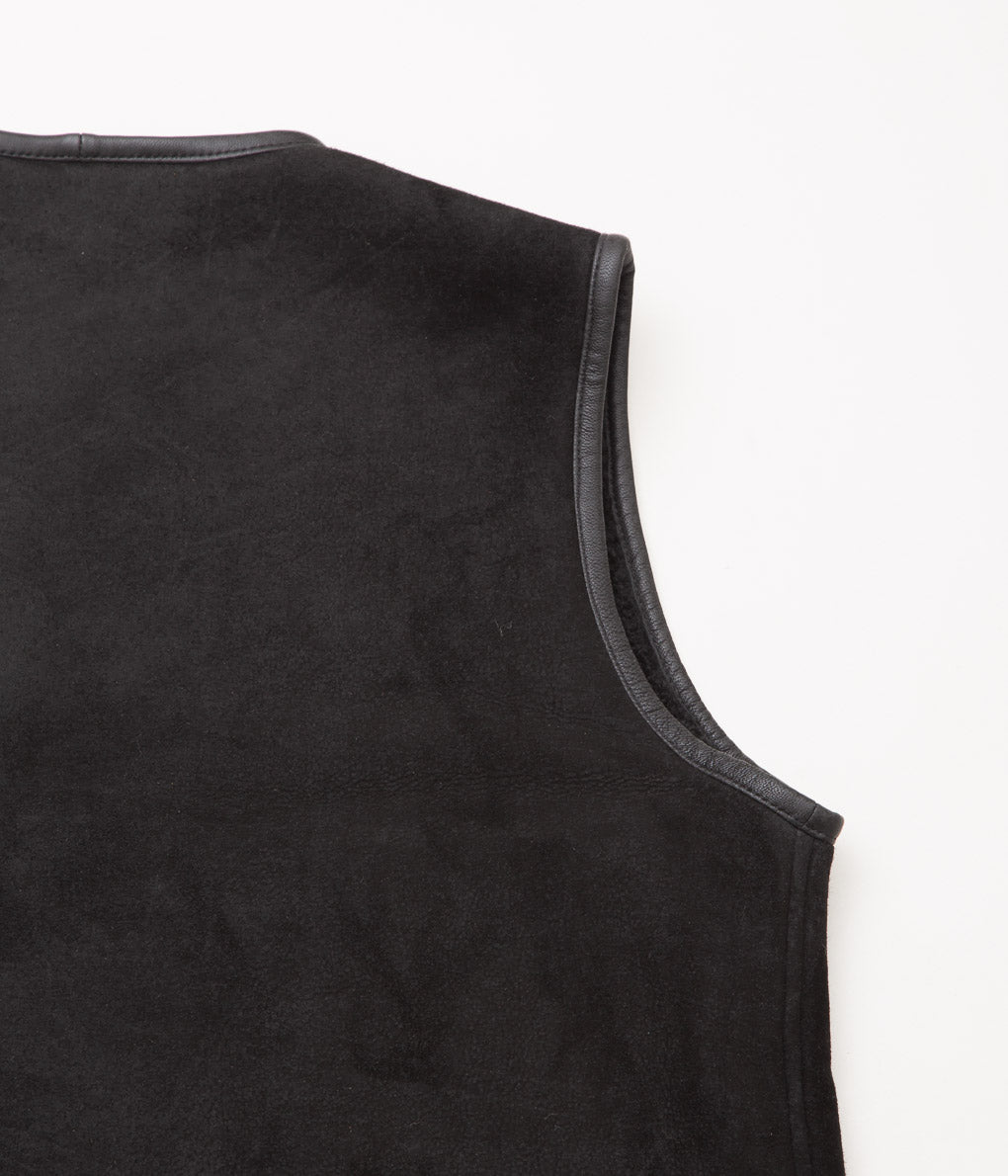 CAWLEY ''SUEDE BACK CURLY HAIR ELLA VEST'' (BLACK SUEDE)