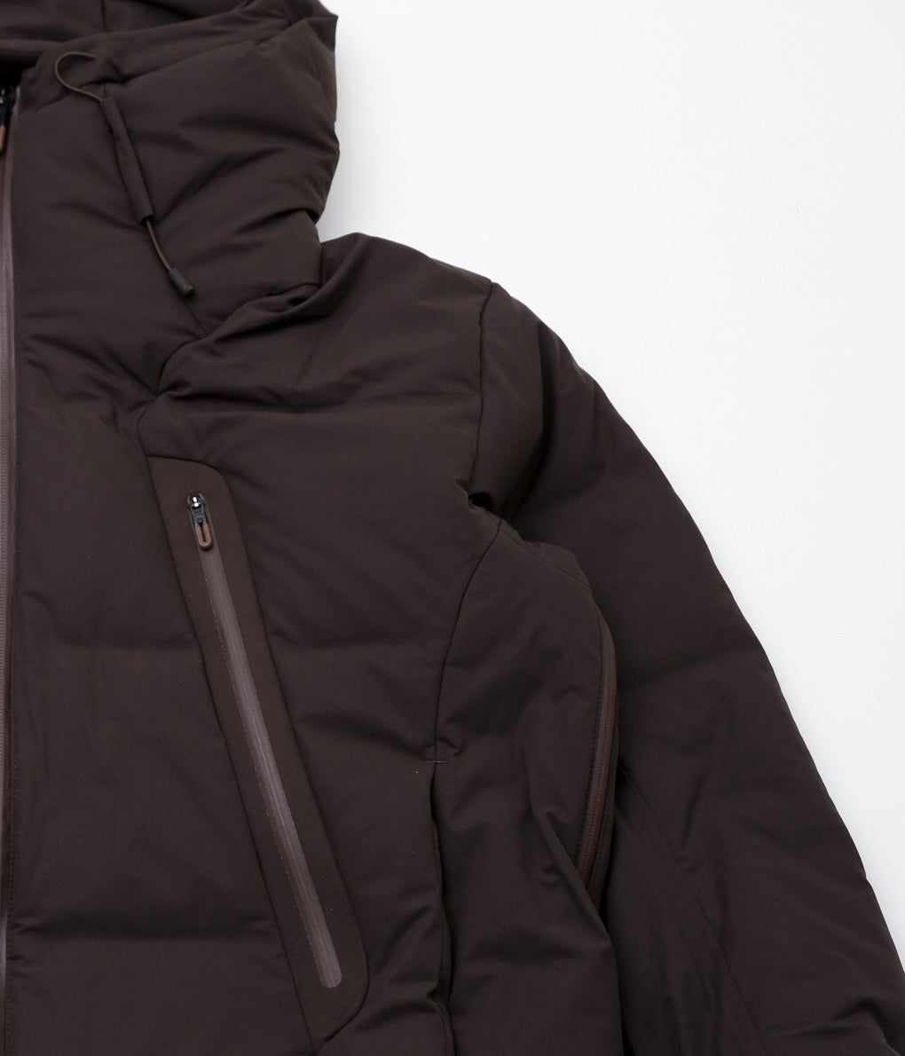 DESCENTE ALLTERRAIN ''MIZUSAWA DOWN OVERSIZED JACKET "MOUNTAINEER"'' (BWNS)