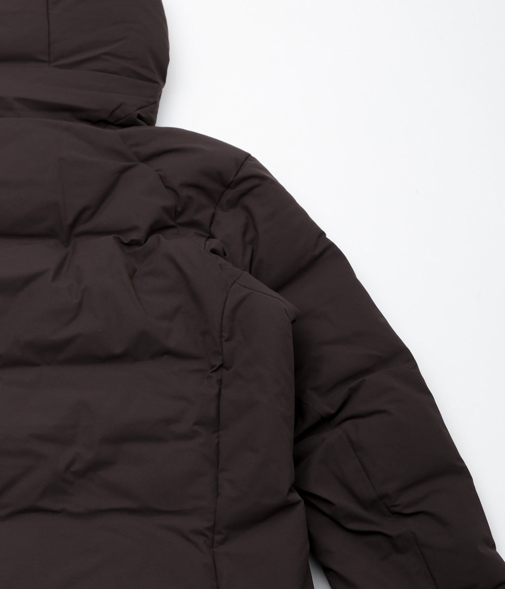 DESCENTE ALLTERRAIN ''MIZUSAWA DOWN OVERSIZED JACKET "MOUNTAINEER"'' (BWNS)