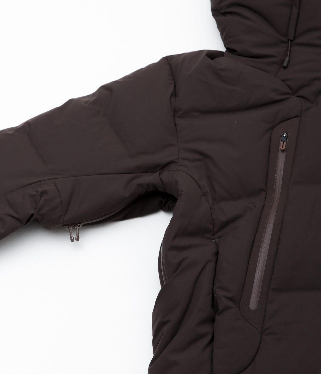 DESCENTE ALLTERRAIN ''MIZUSAWA DOWN OVERSIZED JACKET "MOUNTAINEER"'' (BWNS)