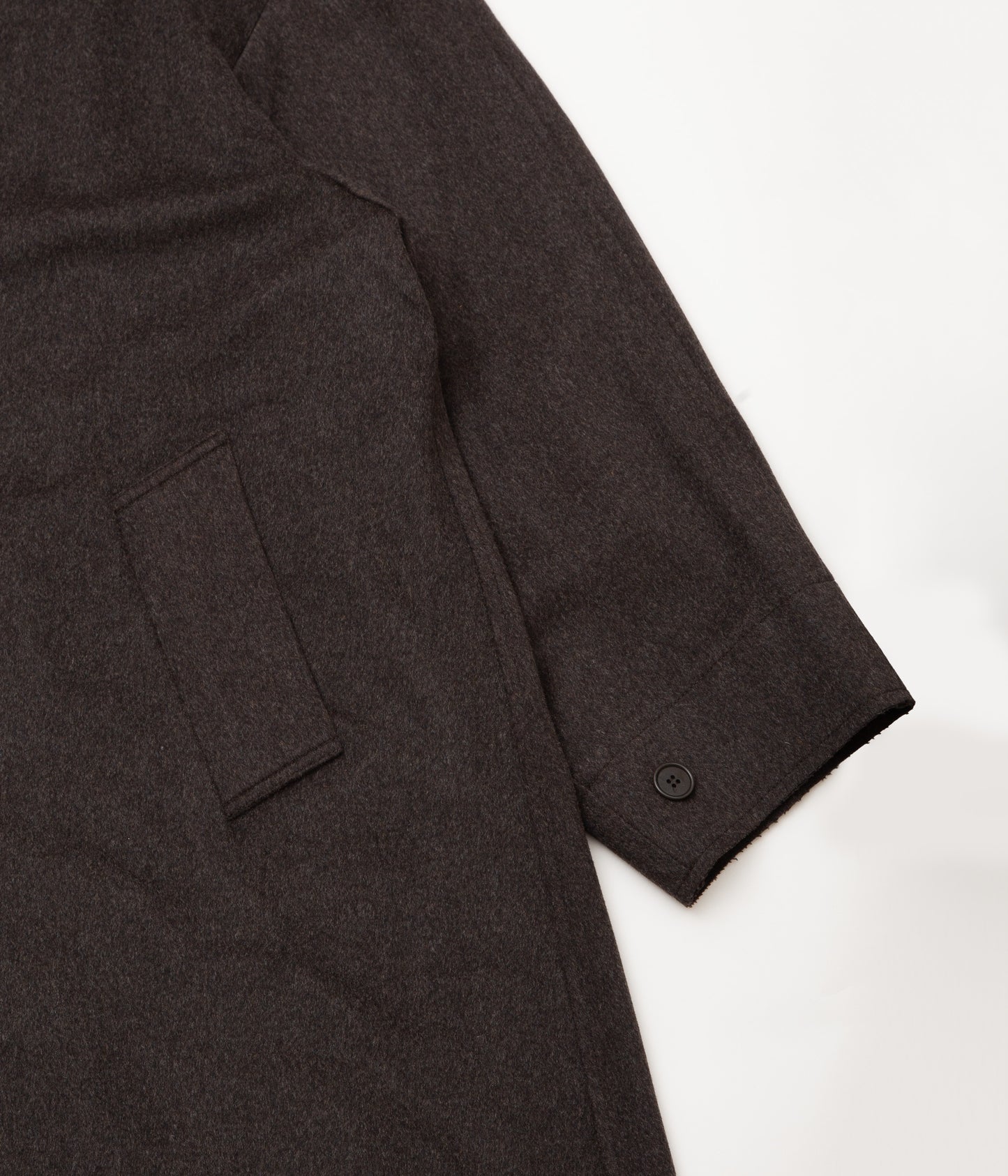 GABRIELA COLL GARMENTS ''NO.65 LORO PIANA HEAVY WOOL OVERSIZED COAT'' (DARK BROWN)