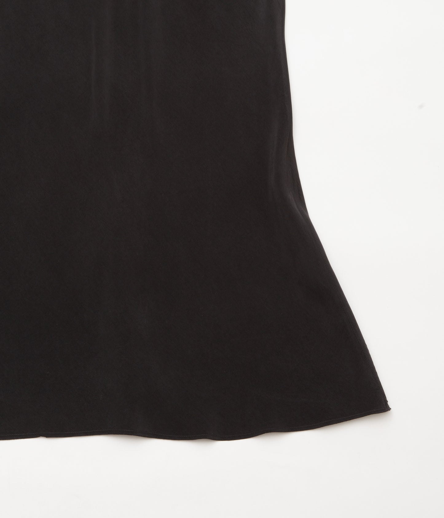 GABRIELA COLL GARMENTS ''NO.290 CUPRO BIAS CUT SKIRT'' (BLACK)