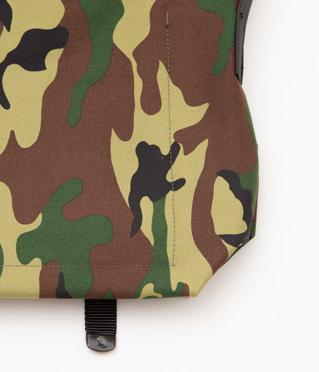 DE MARTINI ''MESSENGERBAG'' (WOODLAND CAMO)