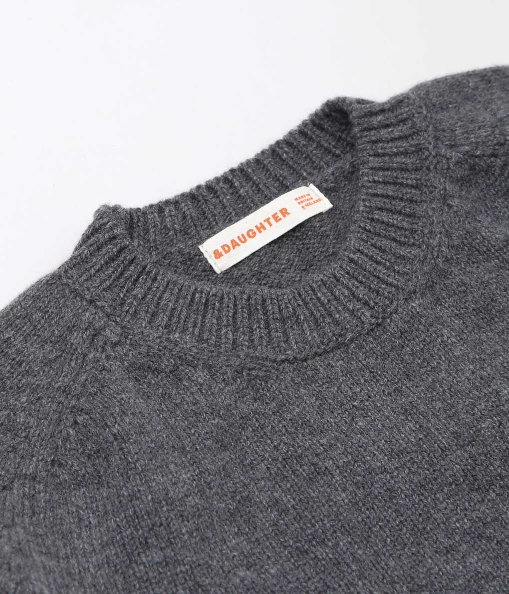 &DAUGHTER ''PLAIN SADDLE SLEEVE CREWNECK'' (DERBY GREY)