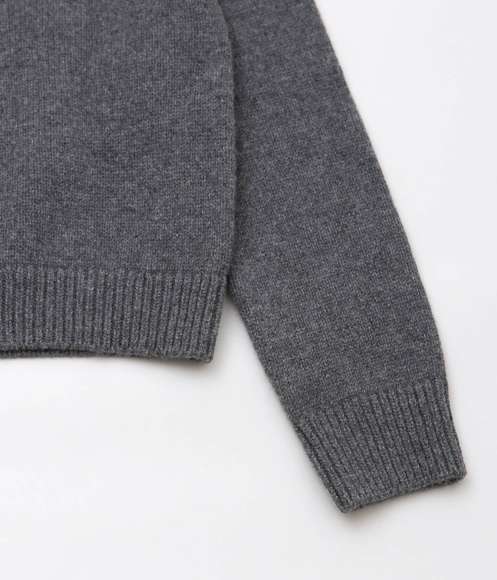 &DAUGHTER ''PLAIN SADDLE SLEEVE CREWNECK'' (DERBY GREY)