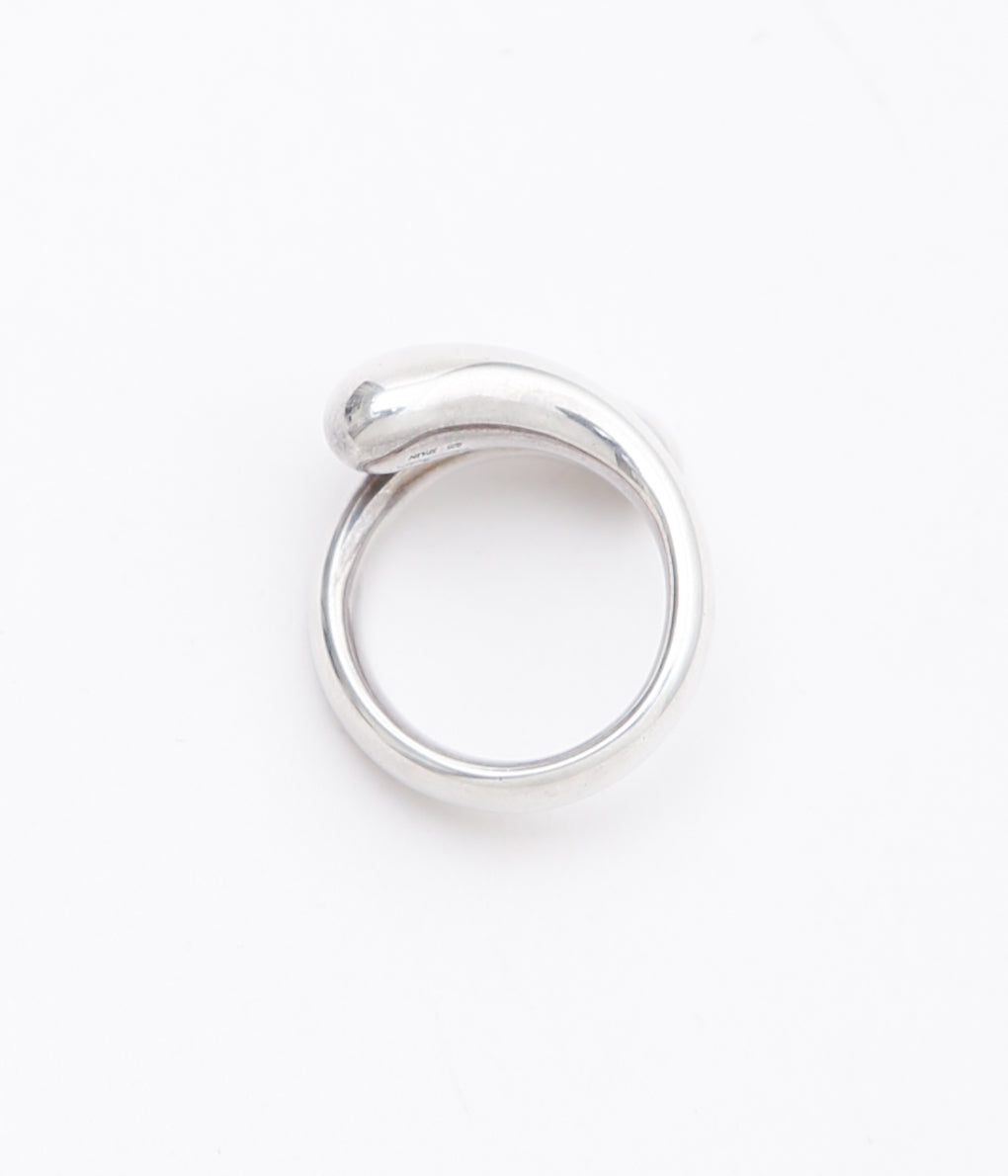 【VINTAGE JEWELRY】TIFFANY"TEAR DROP RING'' (SILVER)