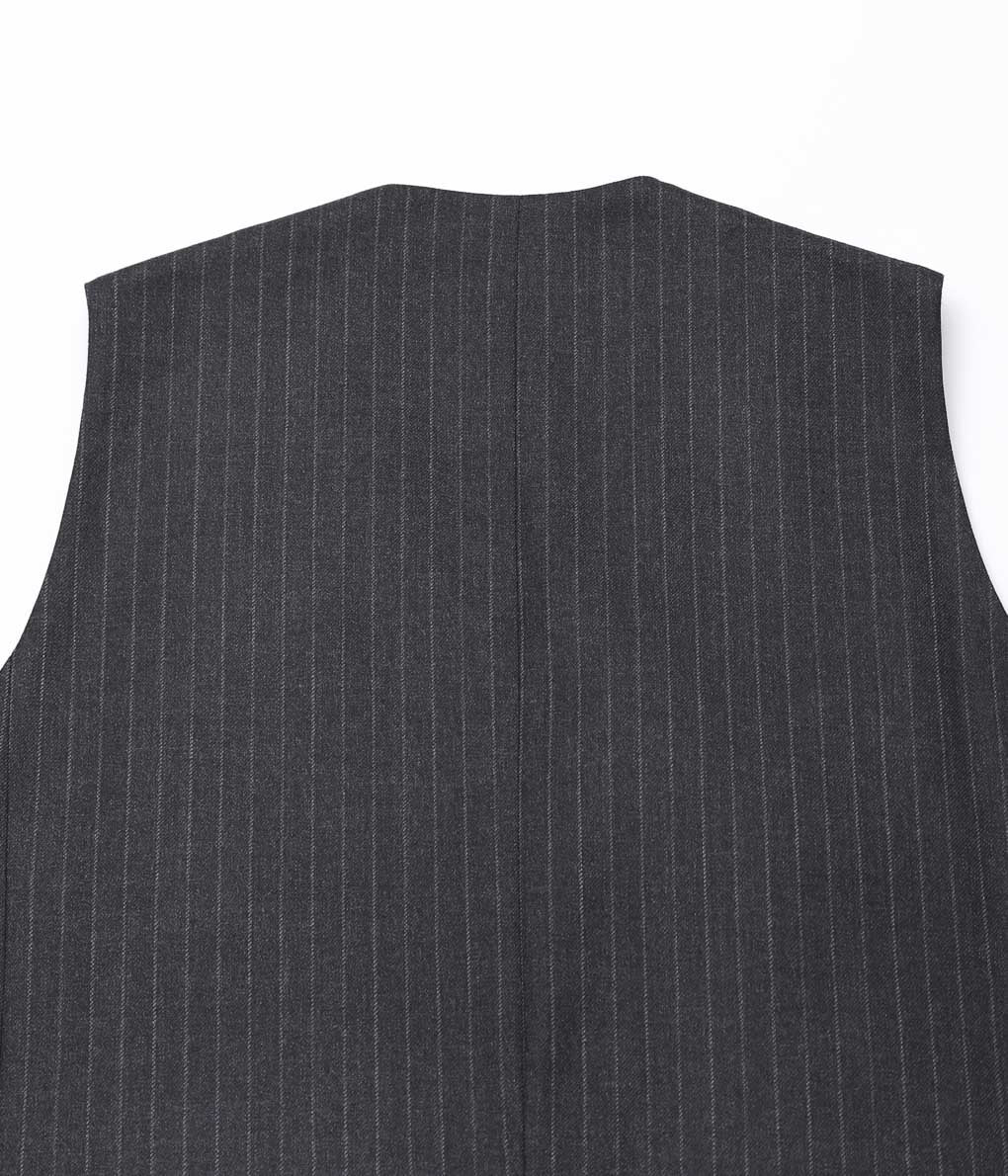 LEA BOBERG''D.W.VEST (DUGDALE BRITISH DEADSTOCK 100'S WOOL)'' (GREY / WHITE STRIPE)