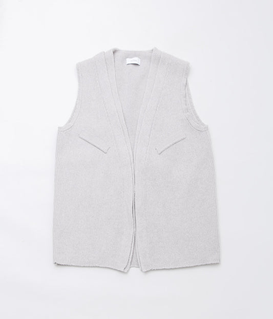 LEA BOBERG''KNITTED V NECK VEST (SCOTTISH LAMBSWOOL)'' (STONE)