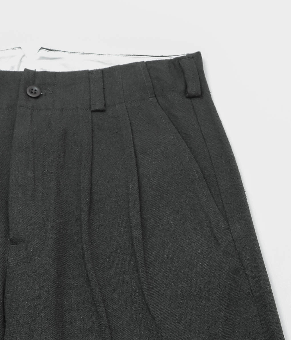 EVAN KINORI ''TWO PLEAT PANT'' (LODEN)