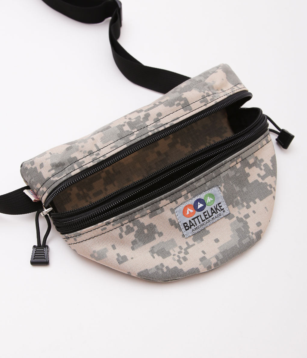 BATTLE LAKE ''WAIST POUCH DOUBLE ZIPPER'' (DIGITAL CAMO)