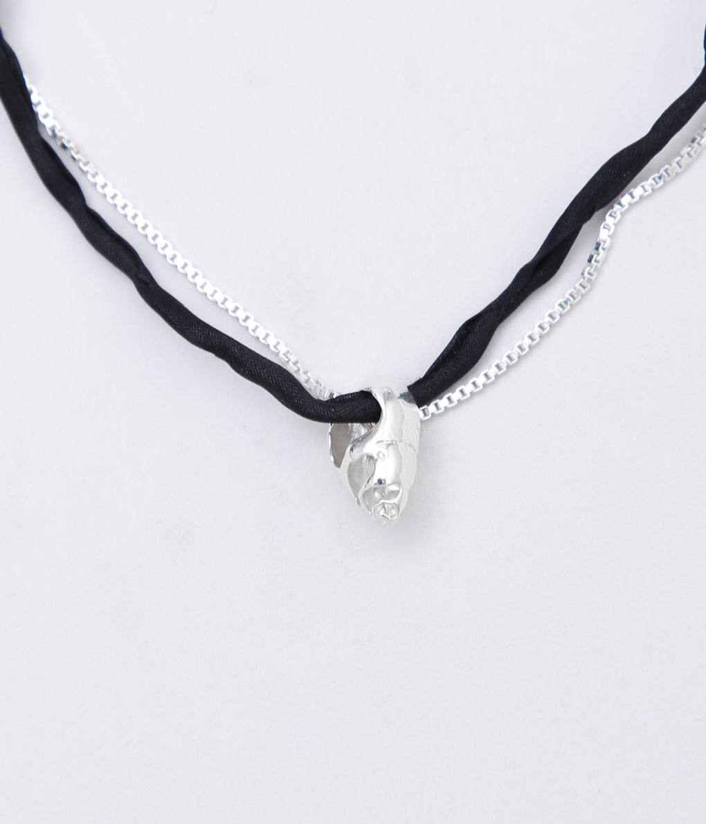 P.NINA ''VENUS PEARL NECKLACE'' (SILVER/BLACK)