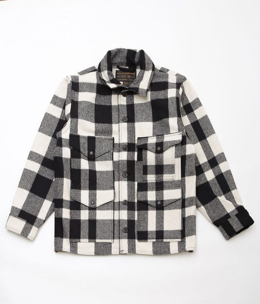 FILSON ''MACKINAW WOOL CRUISER'' (WHITE/BLACK)