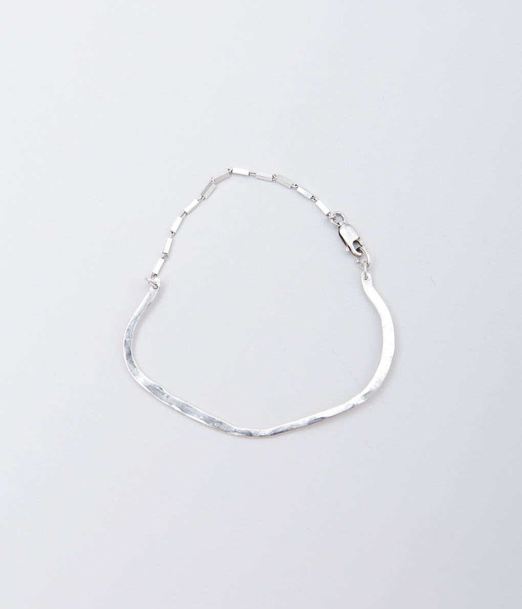 ORNAMENT&amp;CRIME ''BANGLE WITH CHAIN'' (STERLING SILVER)