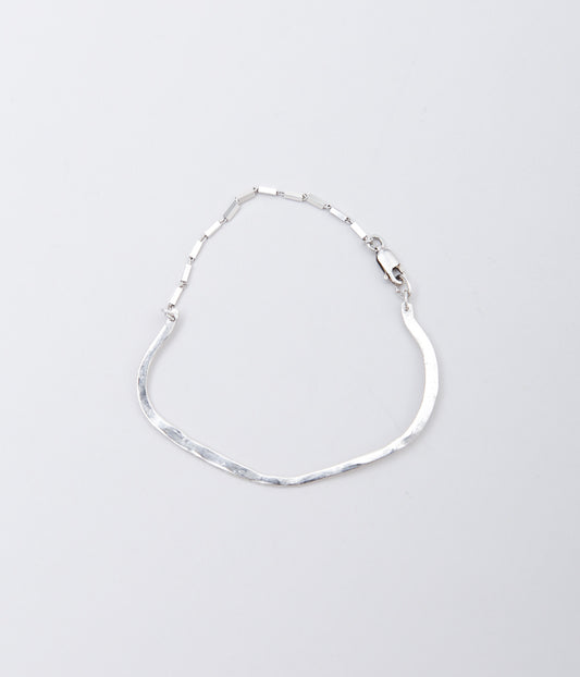 ORNAMENT&CRIME ''BANGLE WITH CHAIN'' (STERLING SILVER)