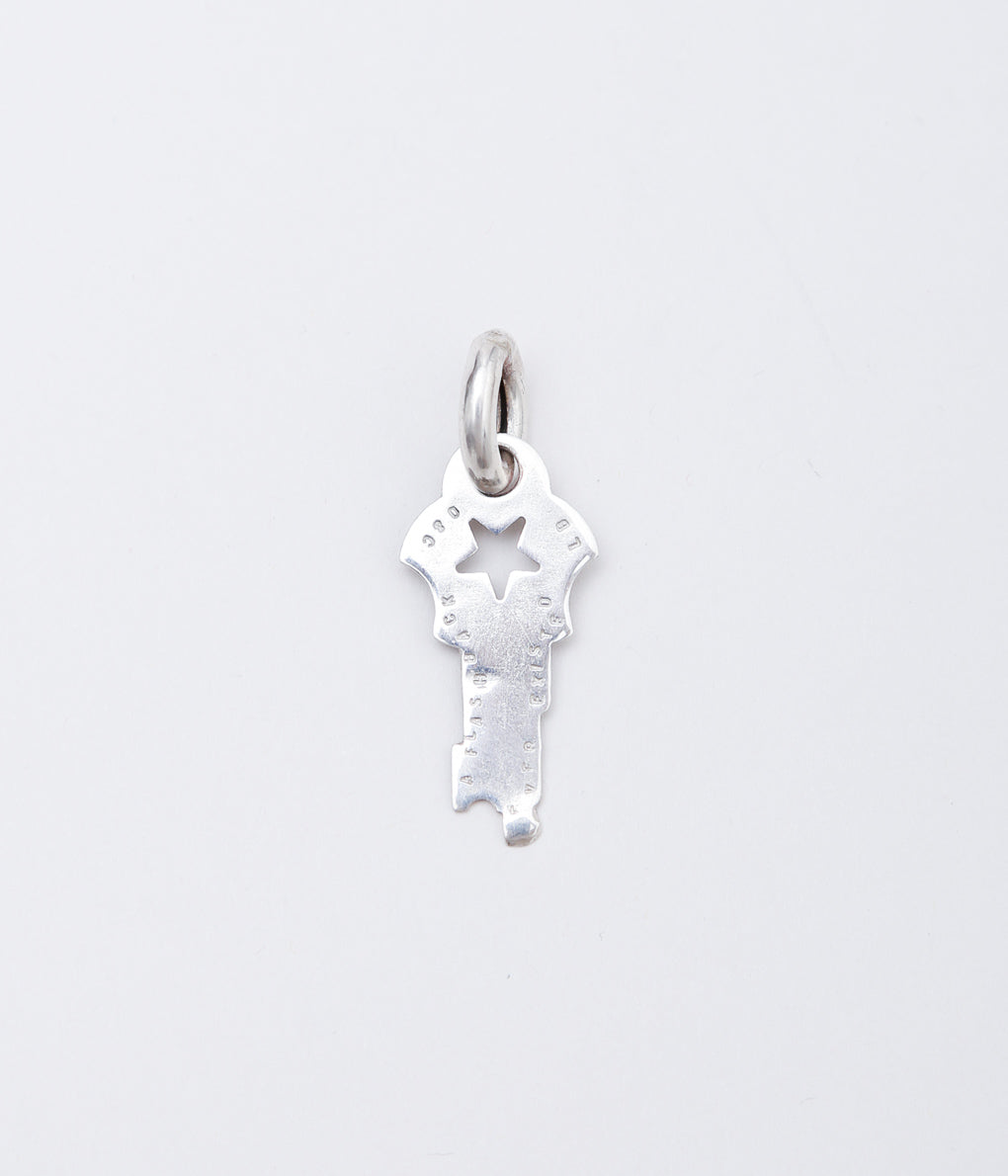 ORNAMENT &amp; CRIME ''CUSTOM KEY CHARM''(STERLING SILVER)