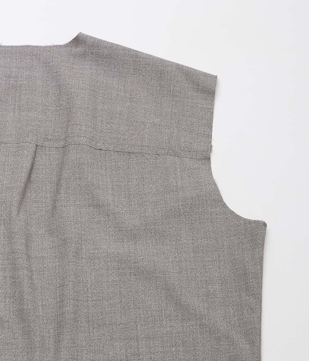 GABRIELA COLL GARMENTS ''NO.221 LORO PIANA FINE WOOL SLEEVELESS SH'' (GREY MELANGE)