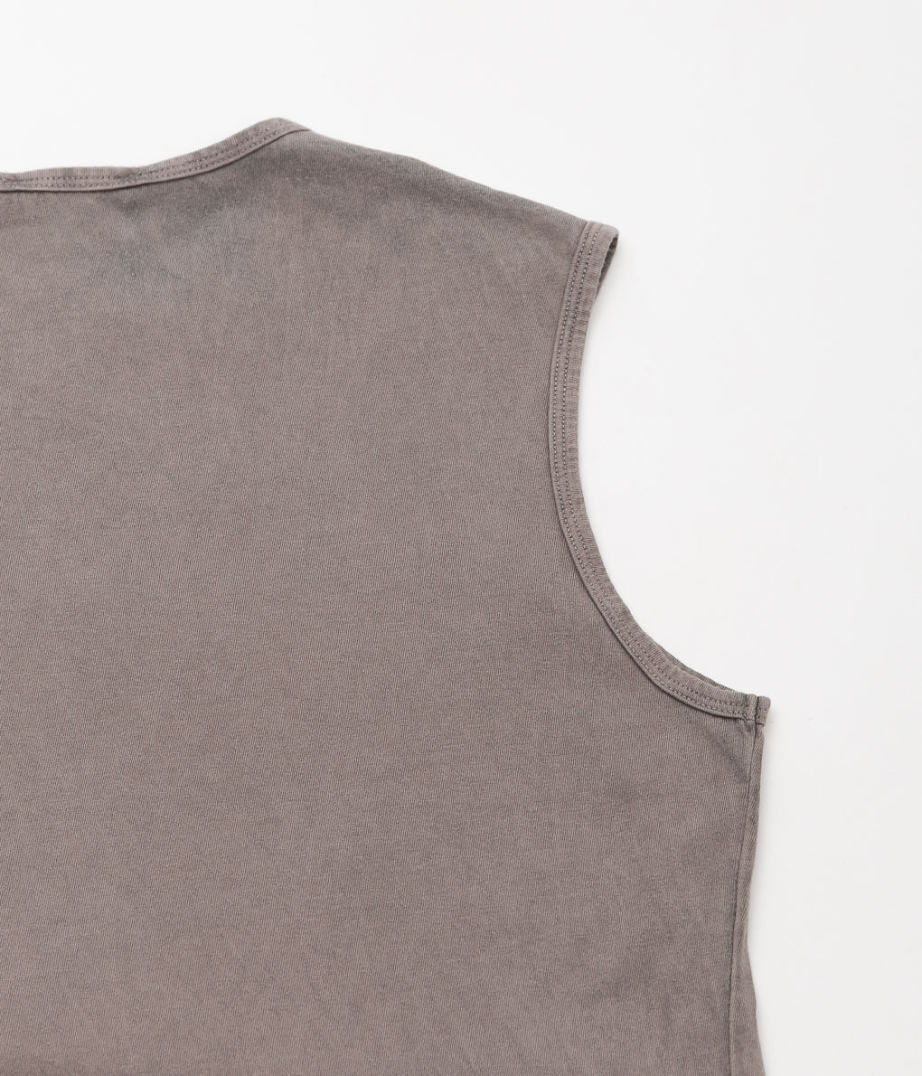 GABRIELA COLL GARMENTS "NO.33 SLEEVELESS T-SHIRT"(TAN STONEWASH)