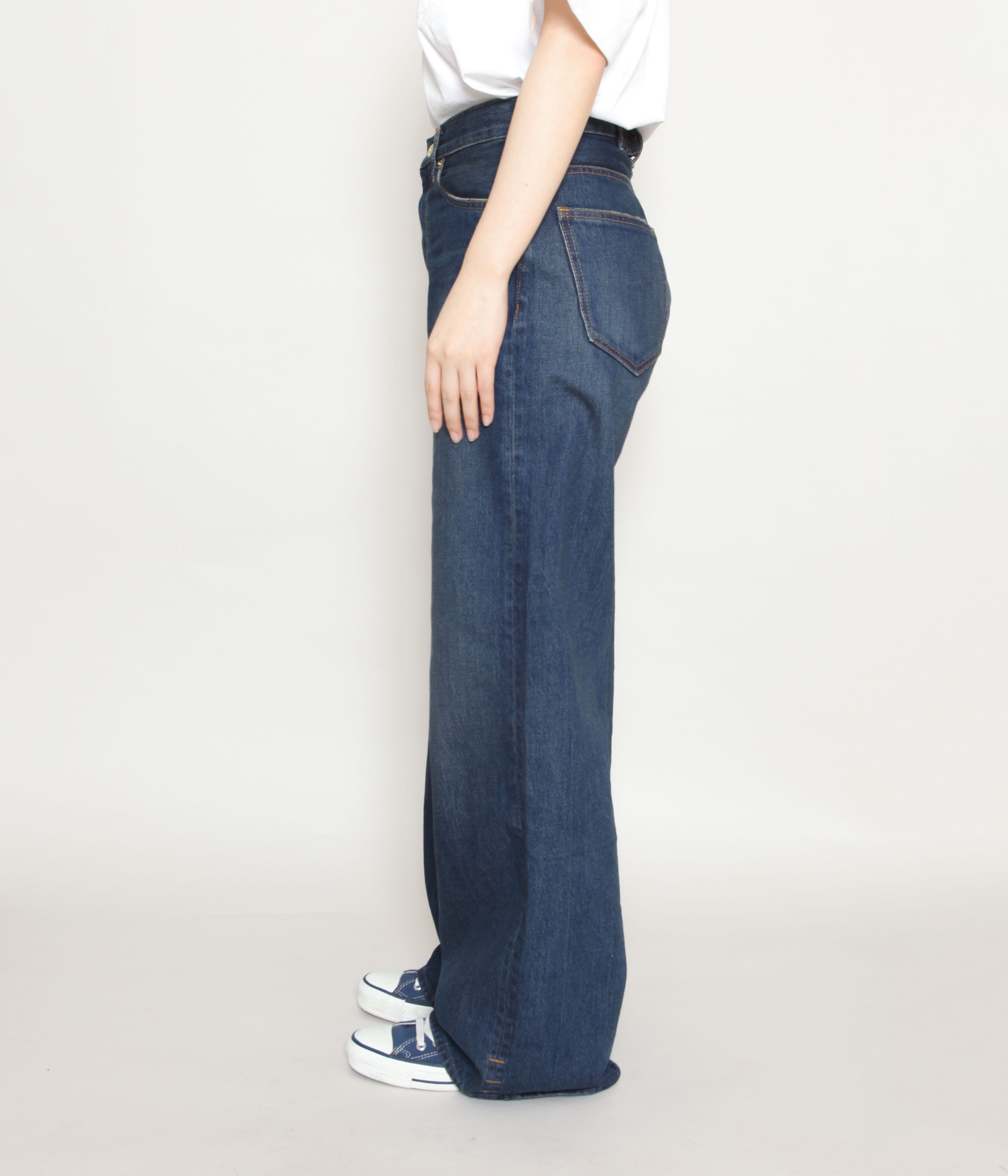 TU ES MON TRESOIR ''THE TOPAZ JEAN'' (1YEAR) – THE STORE BY