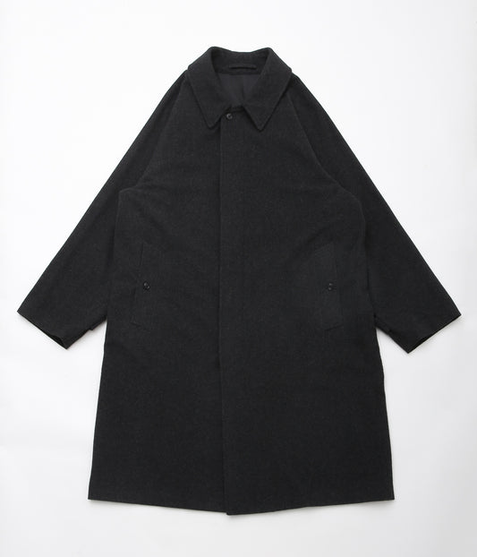 COMOLI ''Cashmere Balcollar Coat'' (CHARCOAL)