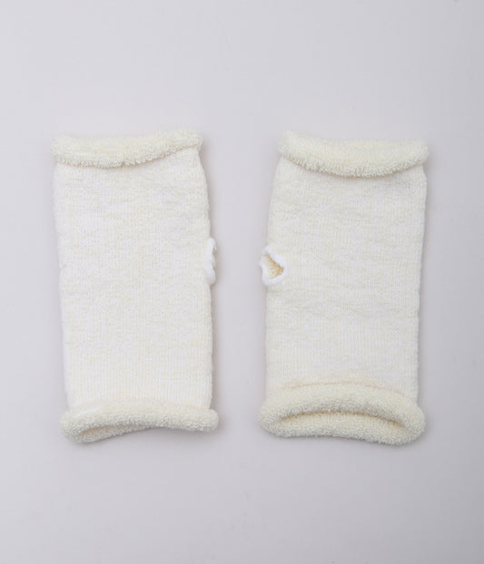 WILDERNESS WEAR ''MERINO FLEECE WRIST WAMER'' (ARTIC WHITE)