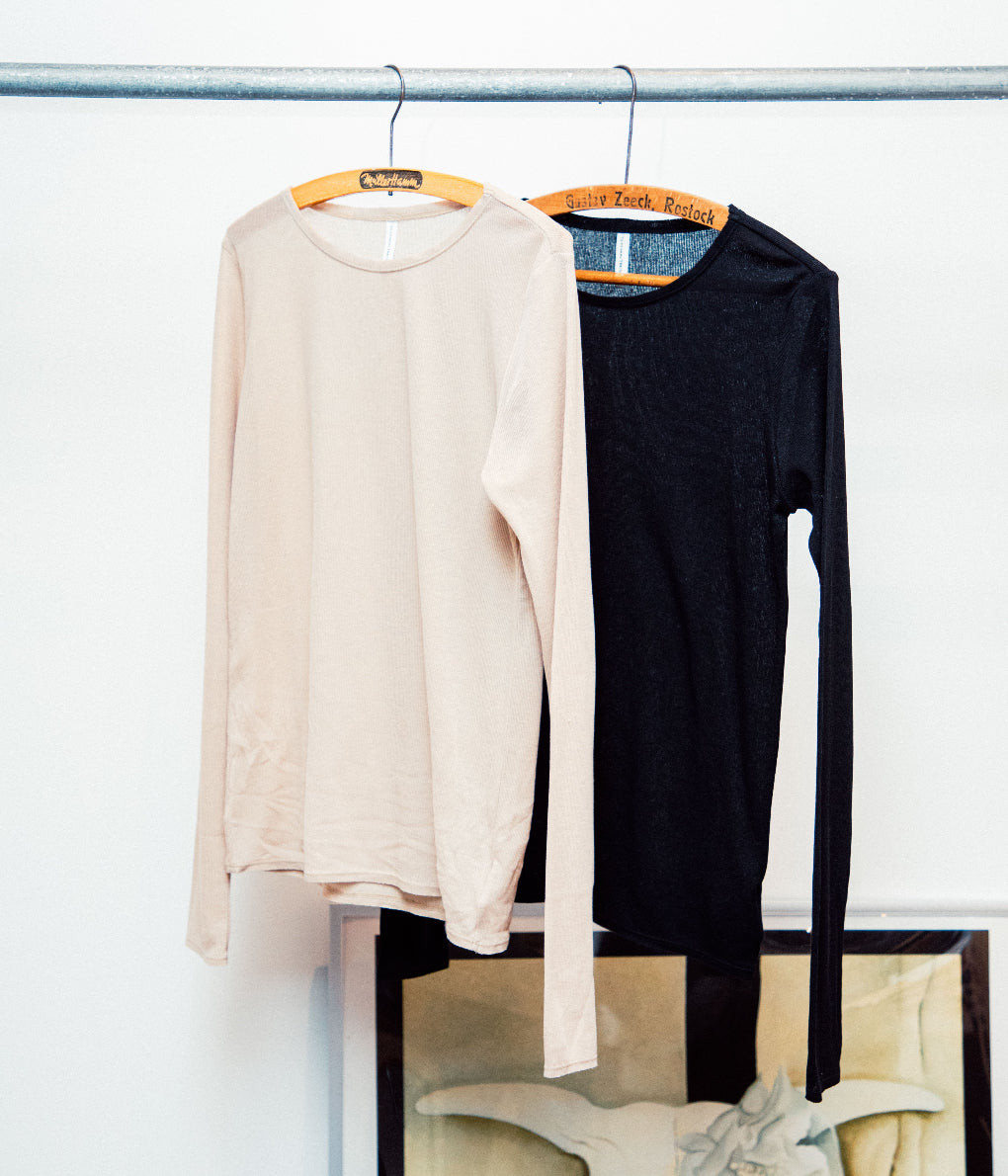 トップス TU ES MONTRESOIR CUT-OFFLONG SLEEVE TOP TU ES MON TRESOIR ''CUT-OFF LONG SLEEVE TOP'' (BLACK) – THE