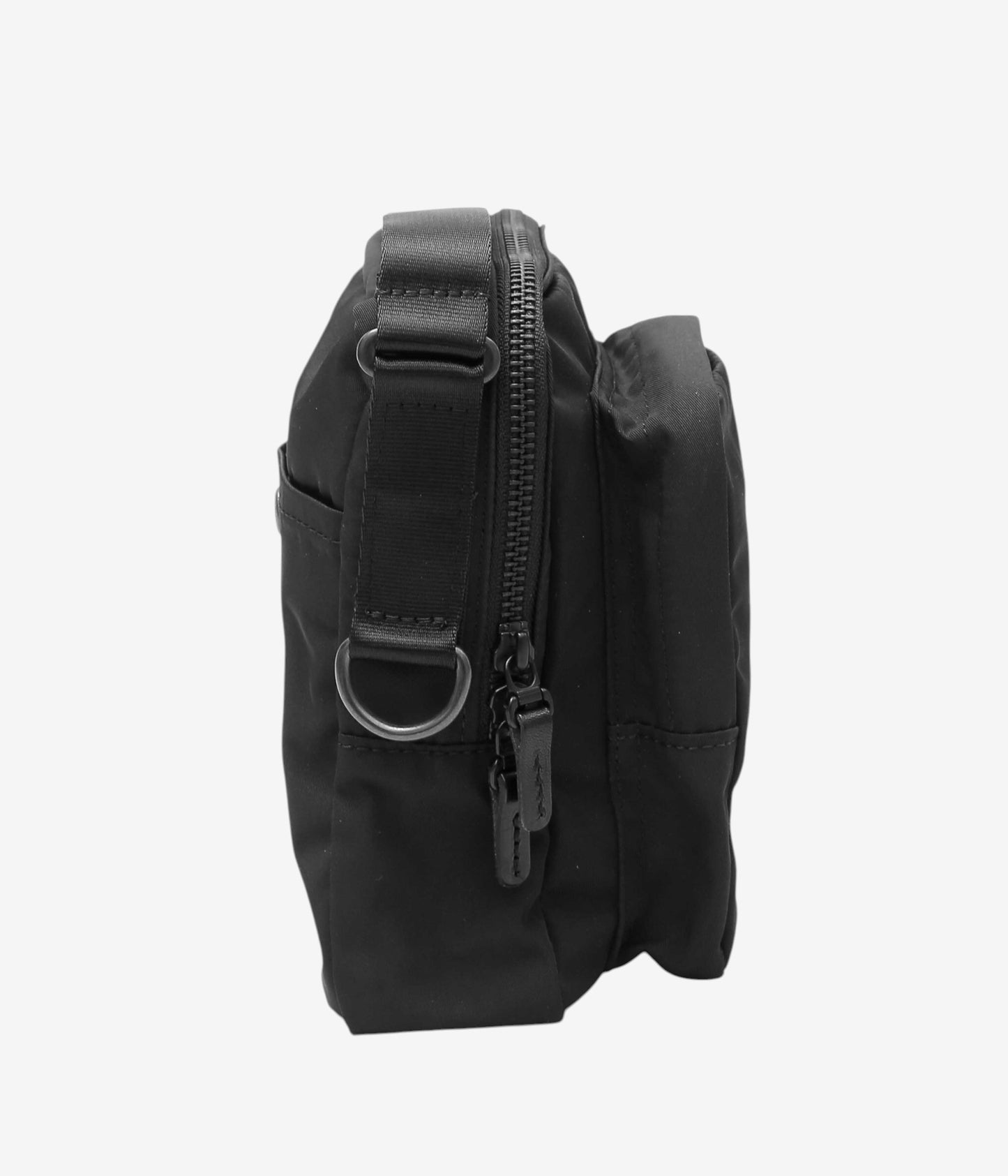 AMIACALVA ''GABARDINE WP POCHETTE'' (BLACK)