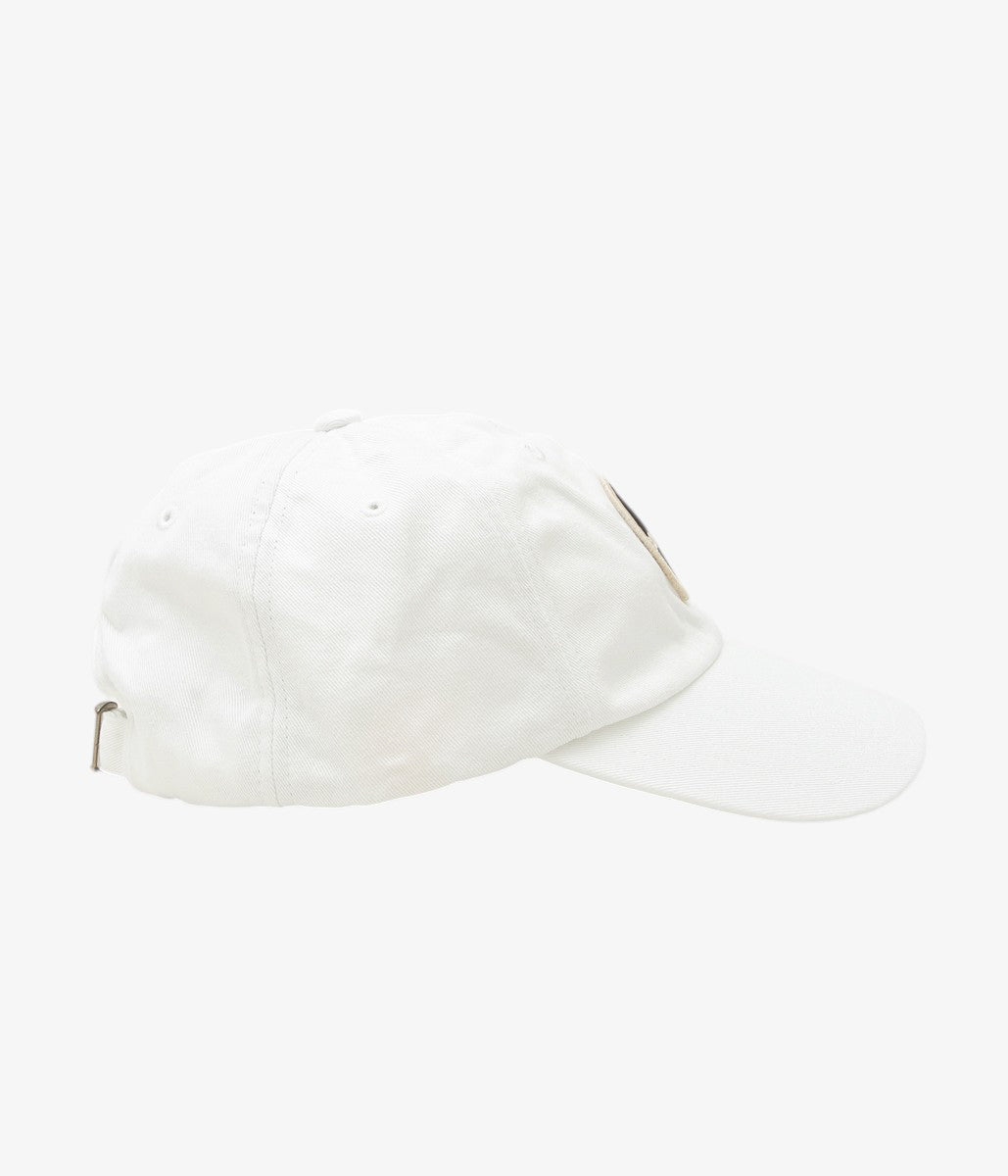 AT THE ''CLUB CAP'' CONTEST (WHITE)