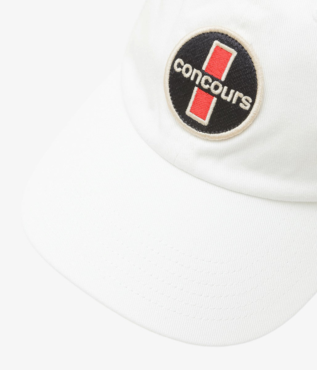 AT THE ''CLUB CAP'' CONTEST (WHITE)