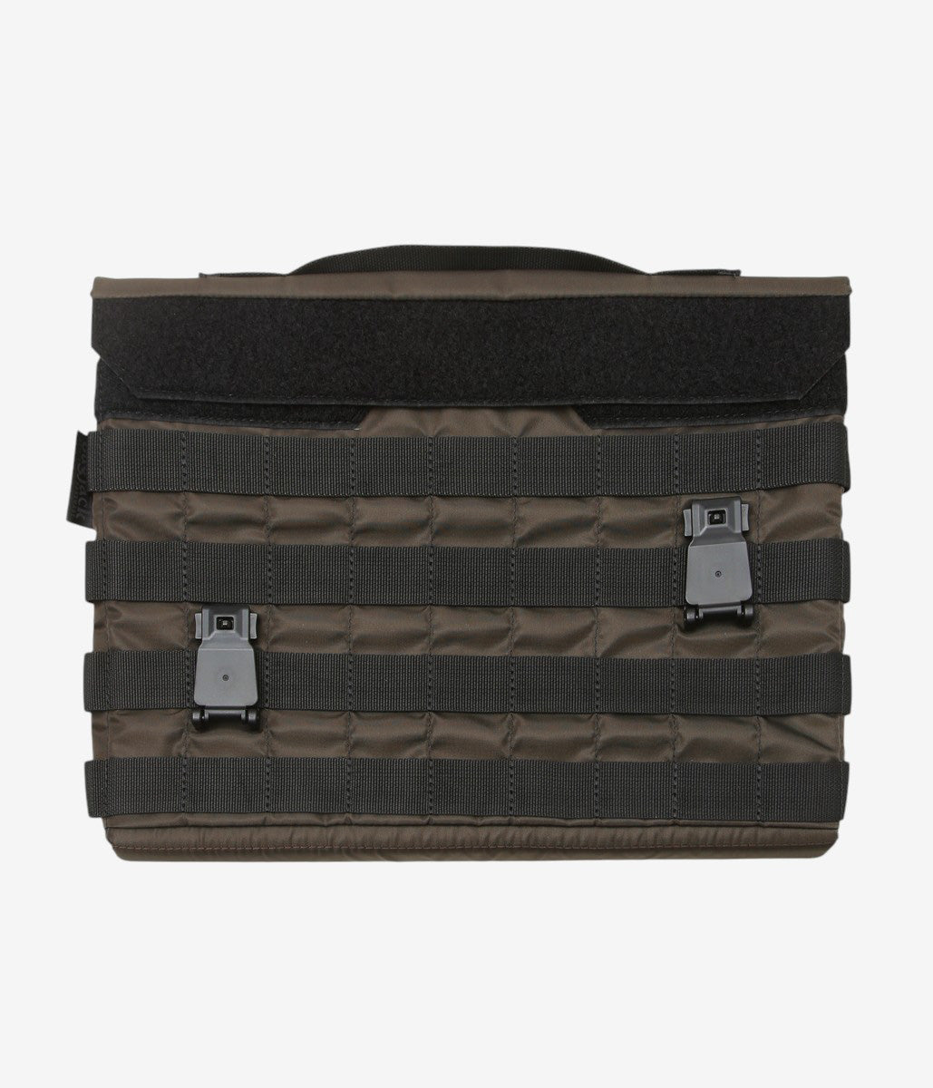 BAGJACK ''LAPTOP COVER MOLLE'' (NIPO BROWN)