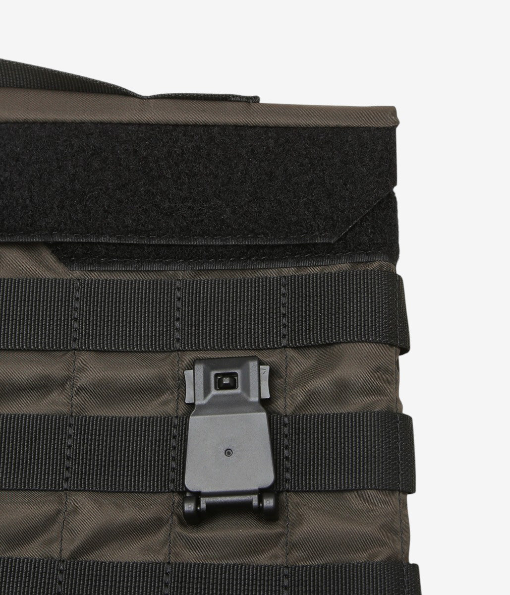 BAGJACK ''LAPTOP COVER MOLLE'' (NIPO BROWN)