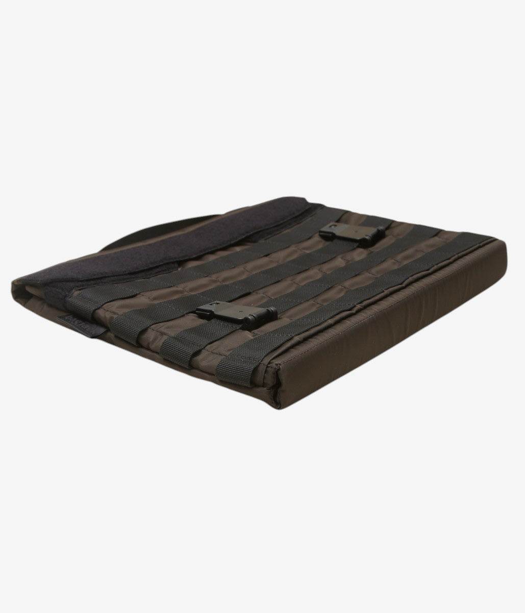 BAGJACK ''LAPTOP COVER MOLLE'' (NIPO BROWN)