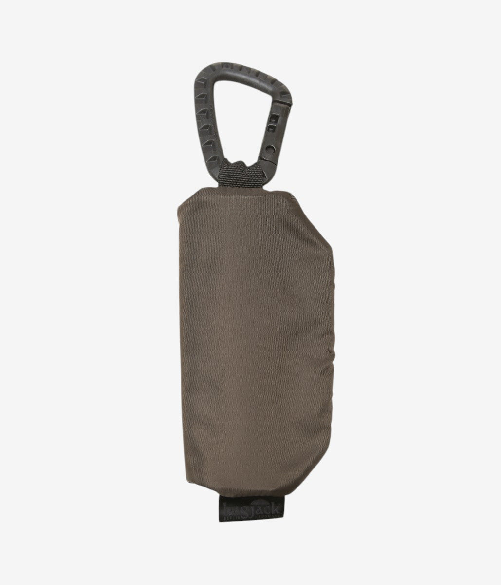 BAGJACK ''MOUSE POUCH L CARABINER'' (NIPO BROWN)