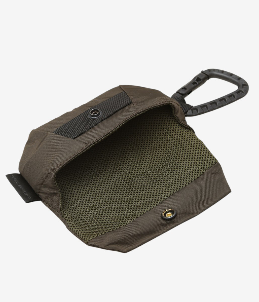 BAGJACK ''MOUSE POUCH L CARABINER'' (NIPO BROWN)