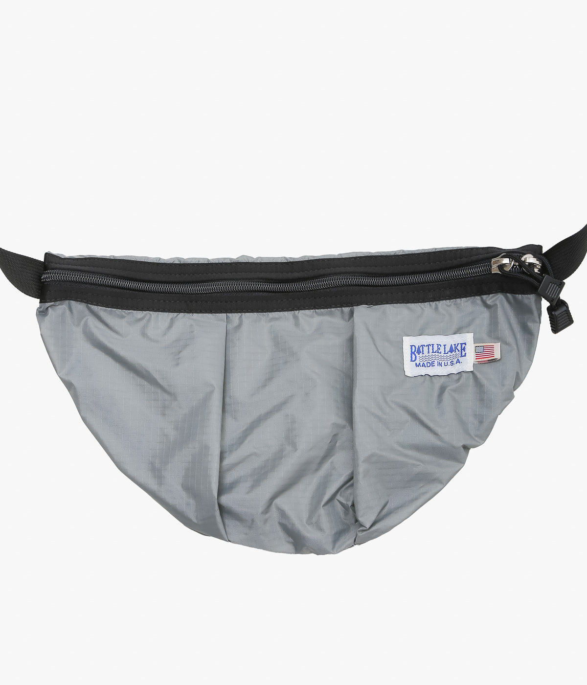 BATTLE LAKE ''BANANA SHOULDER'' (SILVER) – THE STORE BY MAIDENS