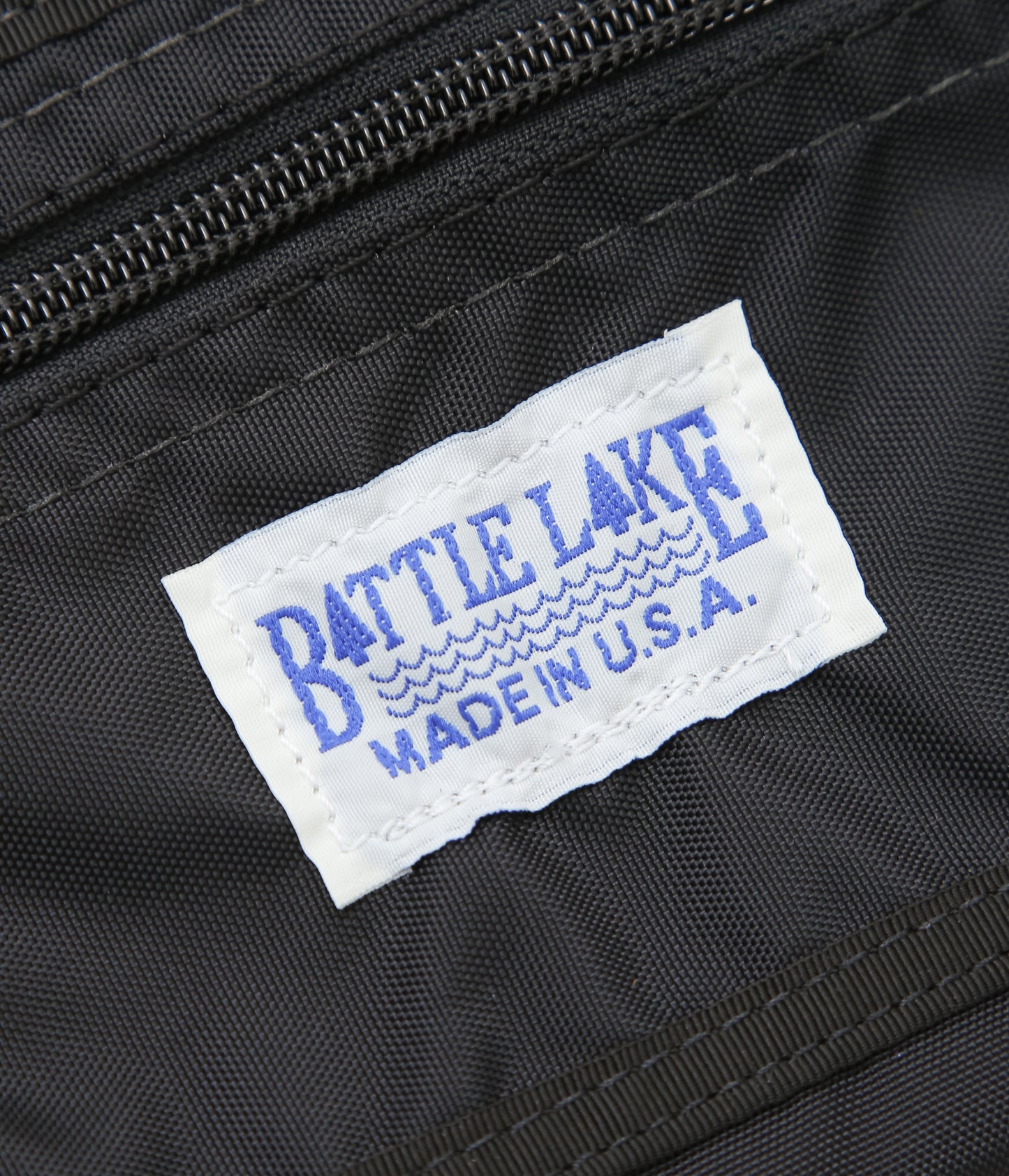 BATTLE LAKE ''CLARRISA FUNNY'' (BLACK)