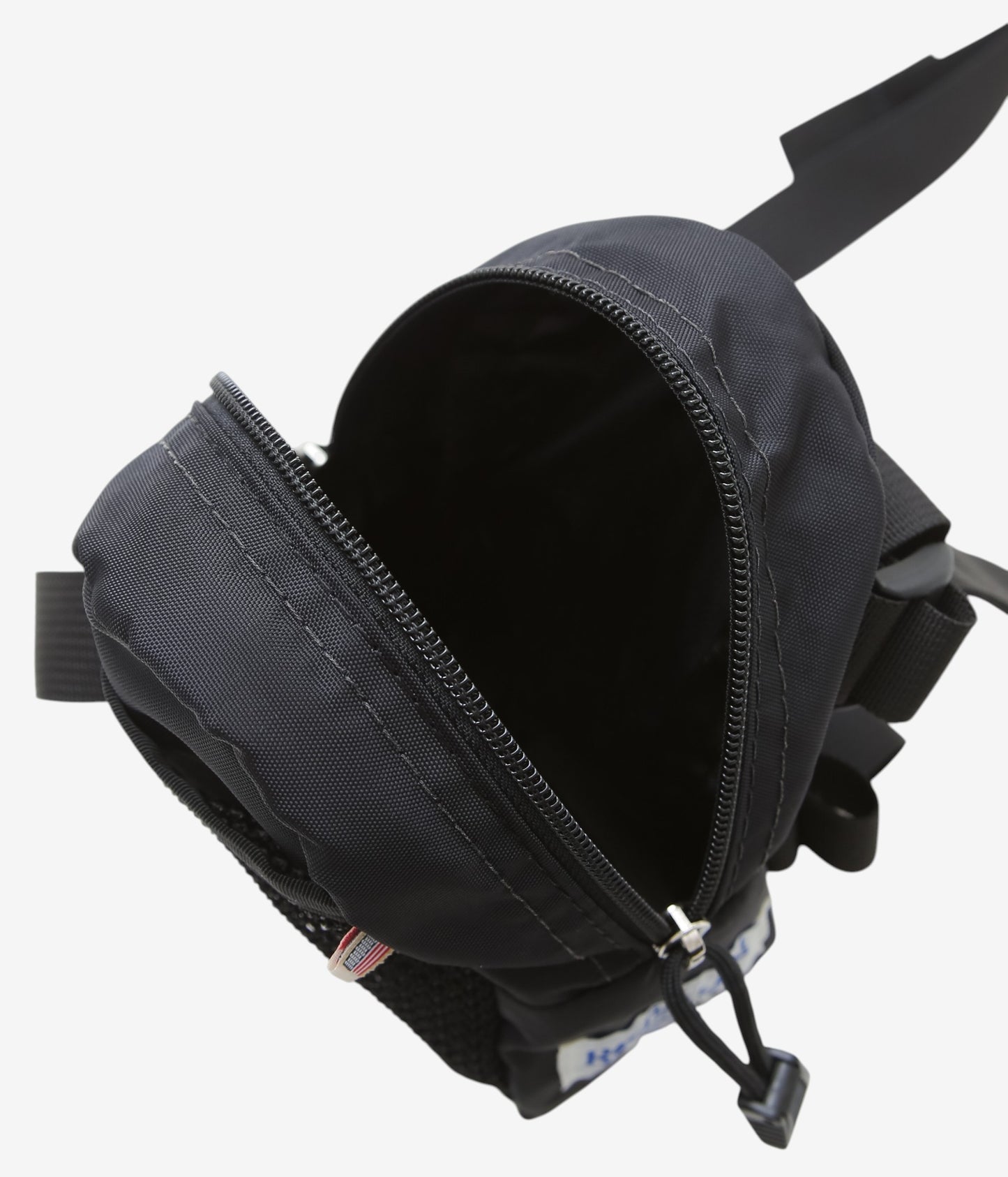 BATTLE LAKE ''SLING SHOT'' (BLACK)