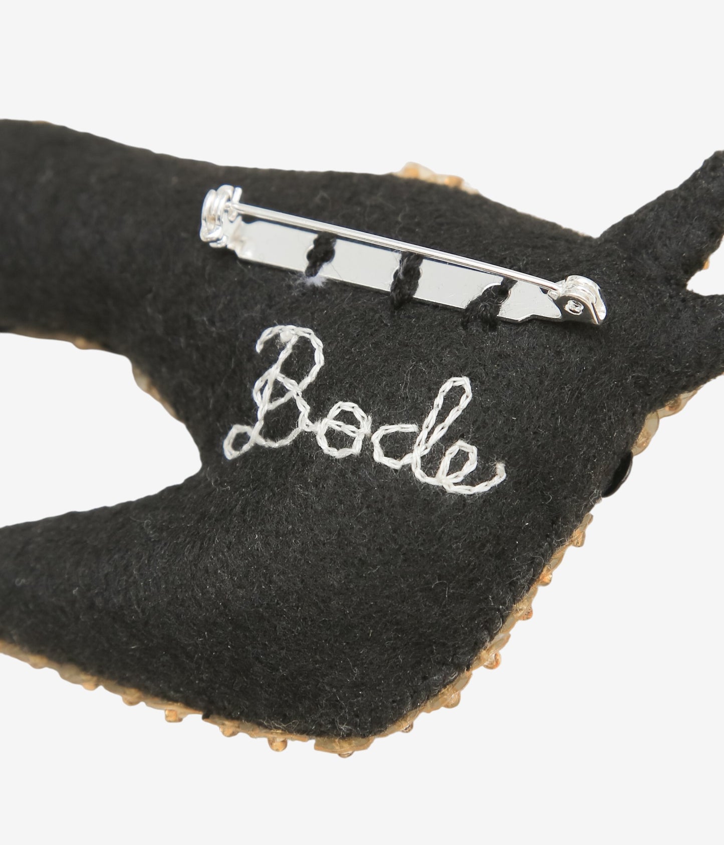BODE 'SEQUIN PONY BROOCH' (브라운)