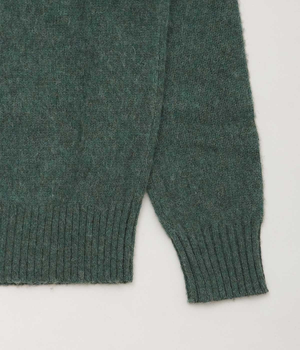 BROOKS BROTHERS ''BRUSHED WOOL CREW NECK SWEATER'' (HOLLY)