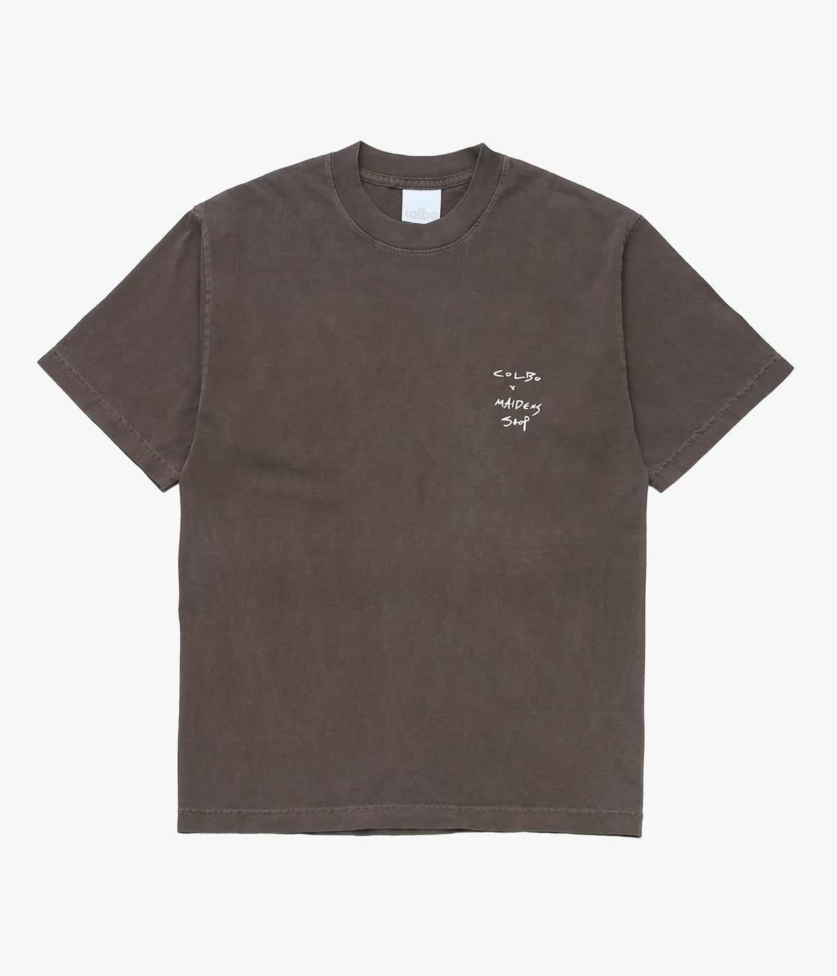 COLBO×MAIDENS SHOP "COLBO×MAIDENS SHOP LOGO T" (BROWN)