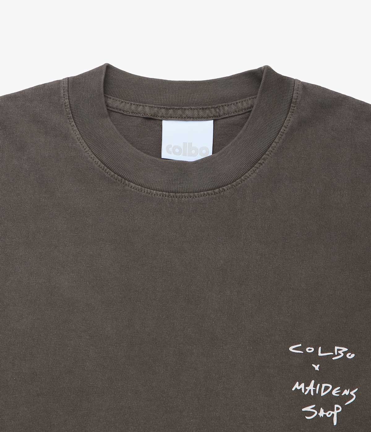 COLBO×MAIDENS SHOP "COLBO×MAIDENS SHOP LOGO T" (BROWN)
