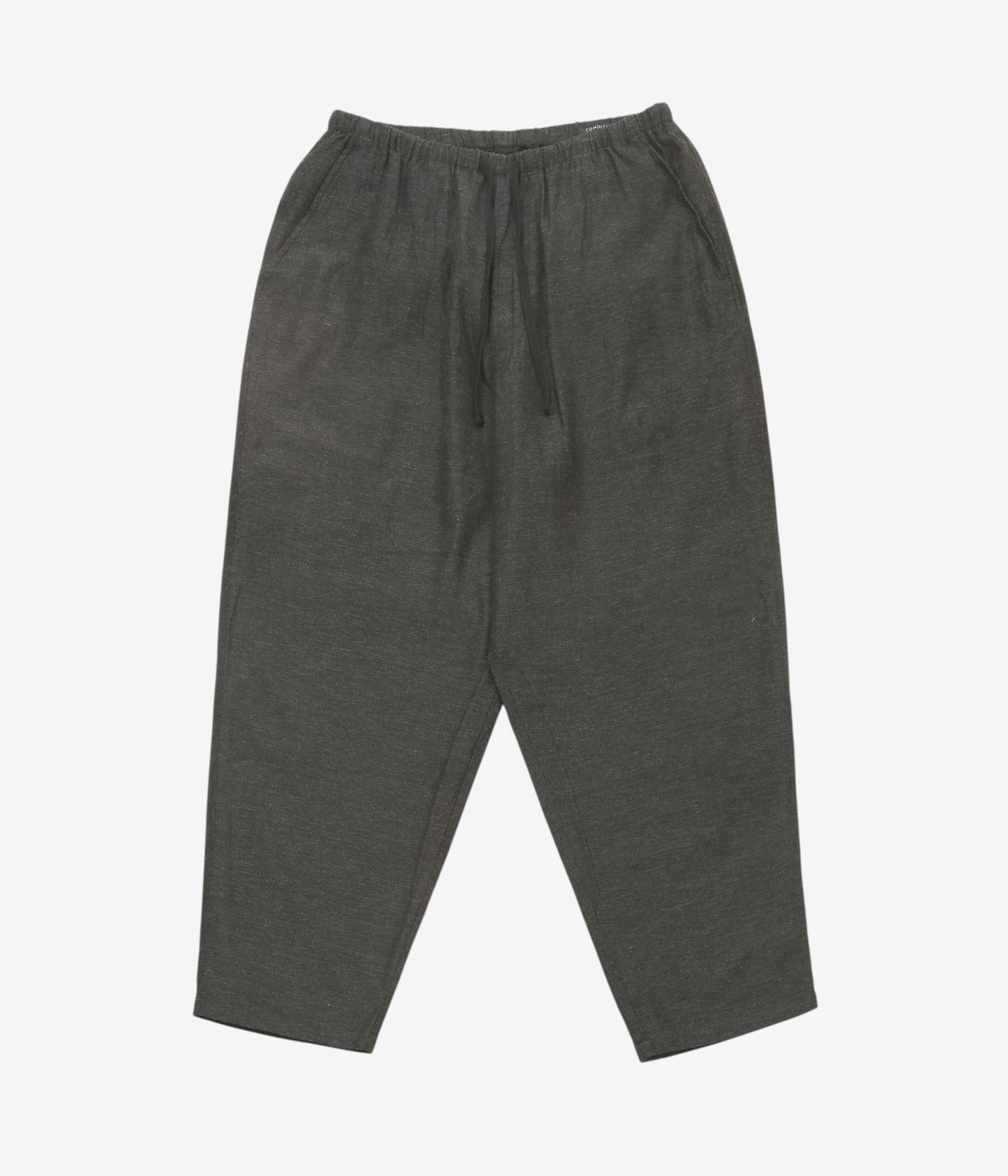 COMOLI ''カシミヤシルク テーパードパンツ'' (CHARCOAL)