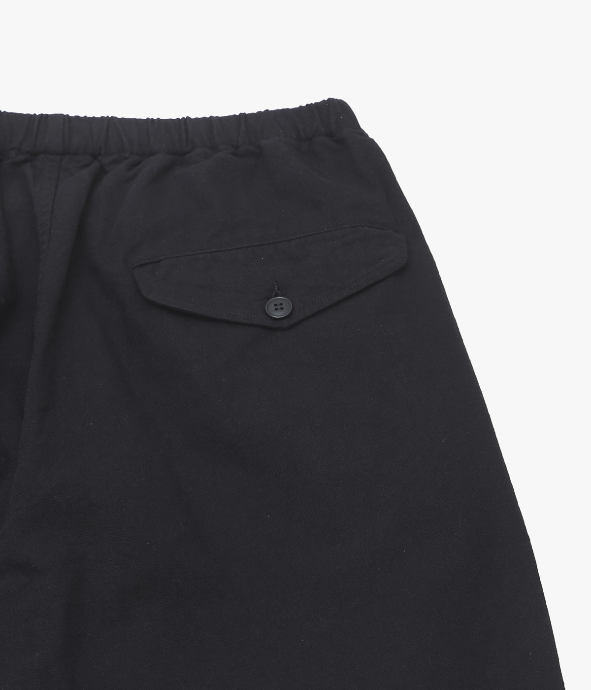 COMOLI ''コットンダックス テーパードパンツ'' (BLACK)