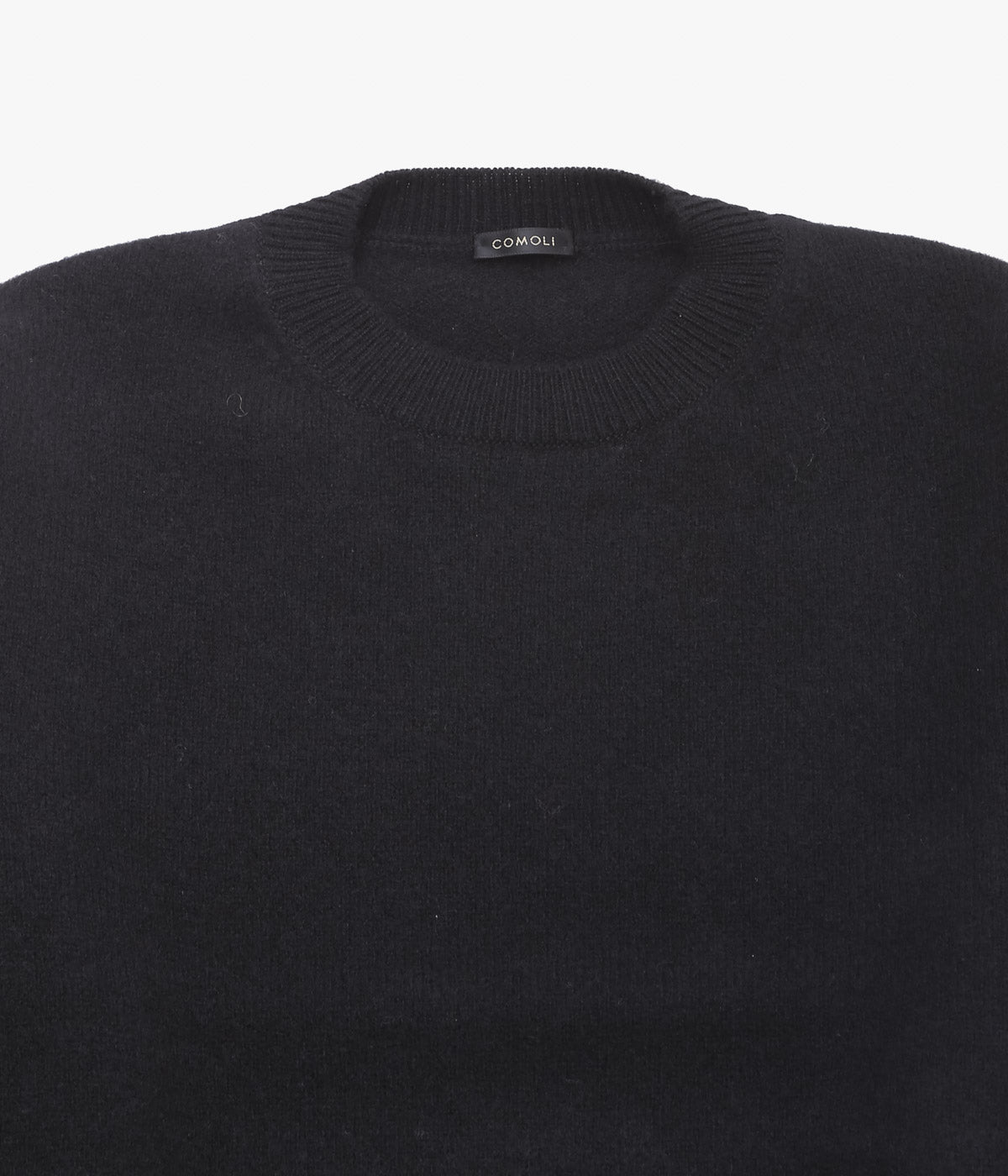 COMOLI ''ラムズウール クルーネックニット'' (BLACK) – THE STORE BY