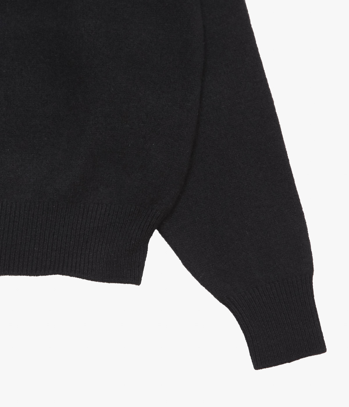 COMOLI ''ラムズウール クルーネックニット'' (BLACK) – THE STORE BY