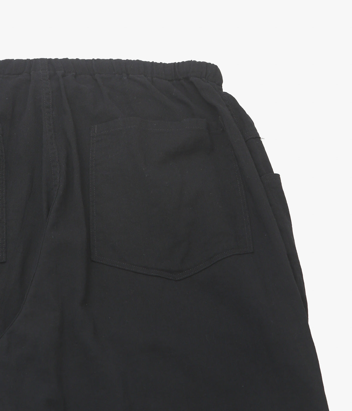 COMOLI ''オックス コンバーティブルパンツ'' (BLACK)