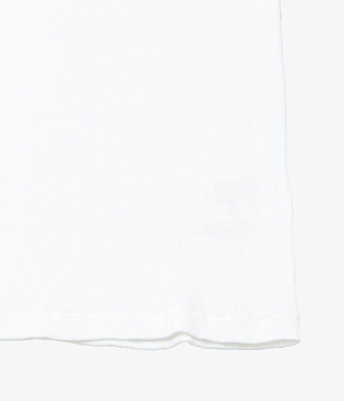 COMOLI ''リブ タンクトップ'' (WHITE) – THE STORE BY MAIDENS